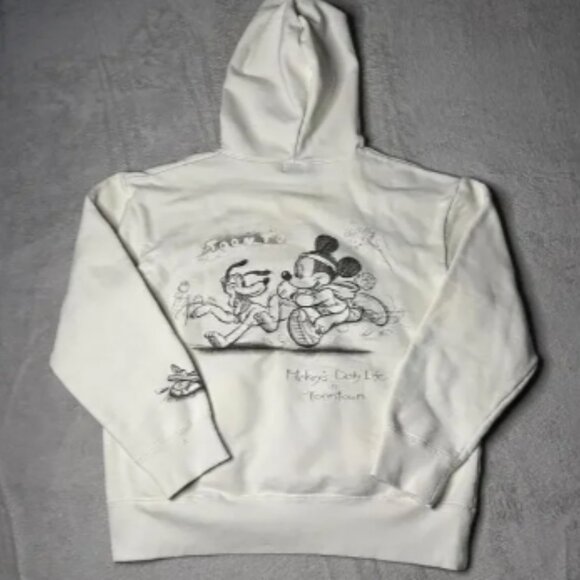 Tokyo Disney Resort ‘Sketches Of Disney’ Sweatshirt Hoodie Size Large Cream - Picture 11 of 12